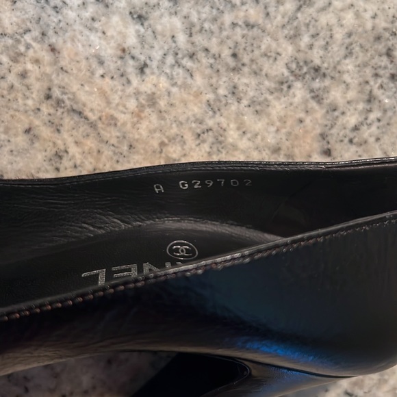 SOLD SOLD Chanel Black Pumps - Picture 14 of 14
